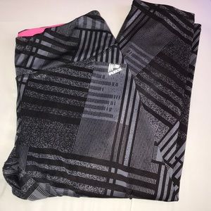 Reebok leggings crop